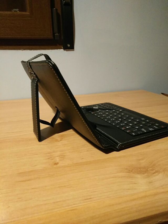 Soporte para tableta de 8 pulgadas con teclado USB