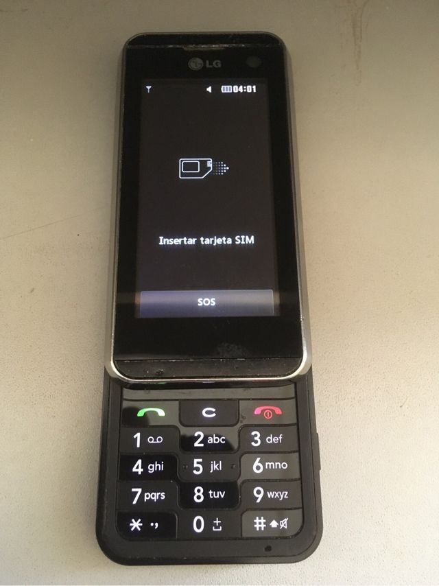 Teléfono móvil LG KF700
