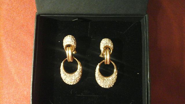 Pendientes circonitas