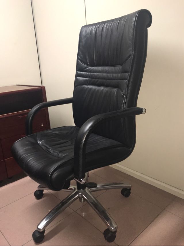 Sillas oficina (precio a negociar) URGE de segunda mano en Madrid en ... Sillas oficina (precio a negociar) URGE de segunda mano en Madrid en ...