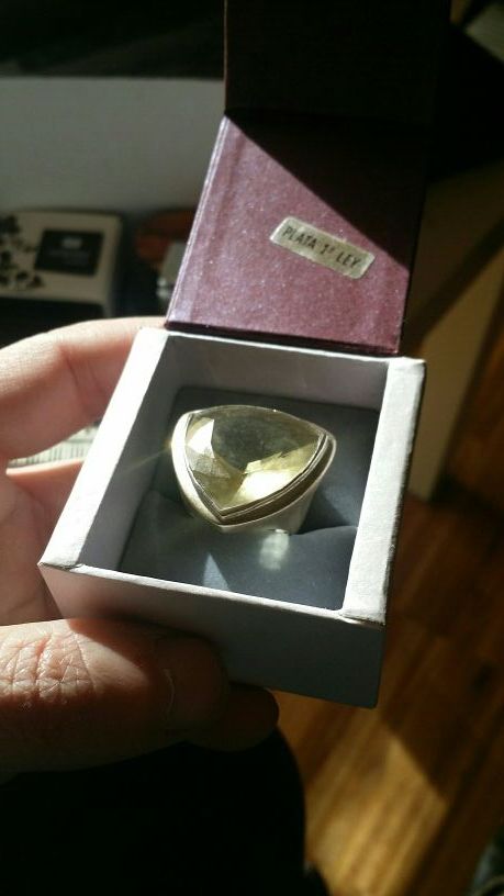 Anillo de plata con piedra Autentica Citrino
