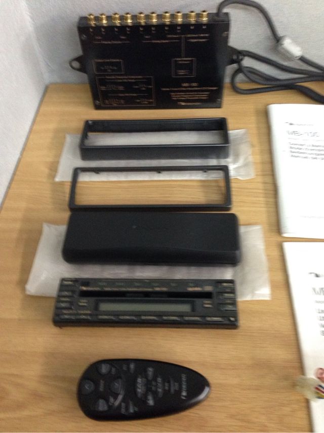 RADIO CD NAKAMICHI MB100