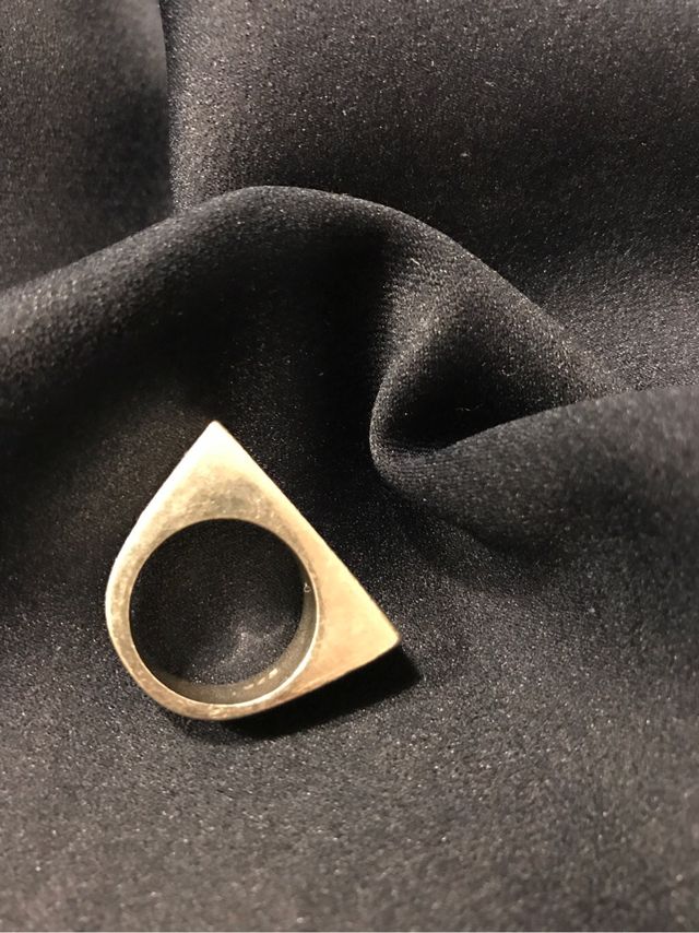 Anillo de plata