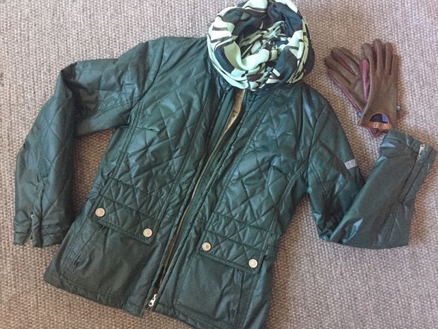 Oferta Cazadora con Chaleco Purificación García