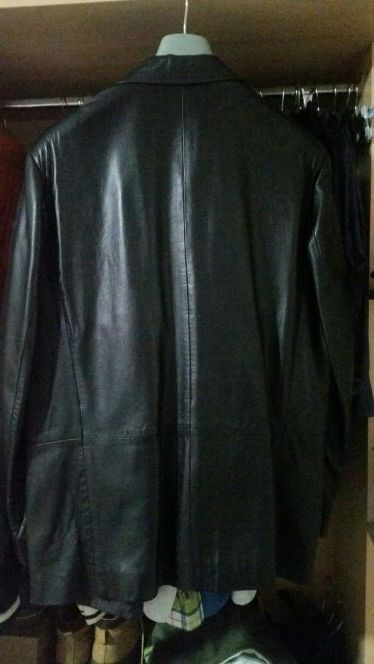 Americana piel blandita negra