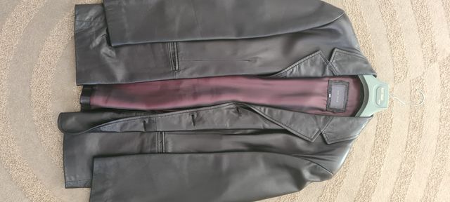 Americana piel blandita negra