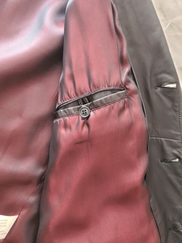 Americana piel blandita negra