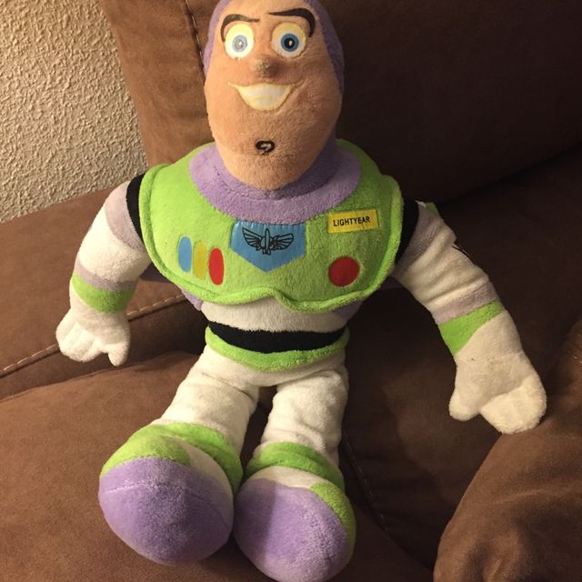 Peluche Buzz Lightyear - Disney Store