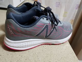Zapatillas New Balance talla 38 de segunda mano por 30 € en Zapatillas New Balance Talla 38 De Segunda Mano Por 30 ?en