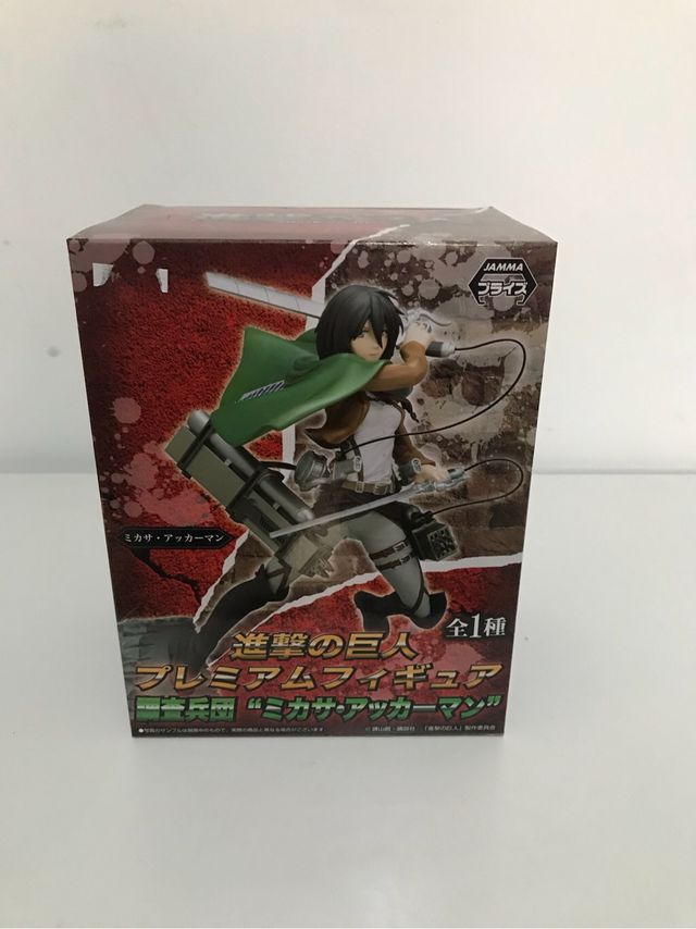 Figuras Eren o Mikasa