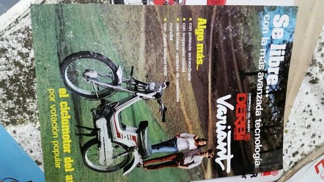 carteles catalogos   publicitarios derbi variant