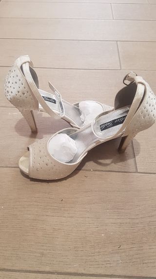 zapatos de novia de segunda mano en alcorcón en wallapop