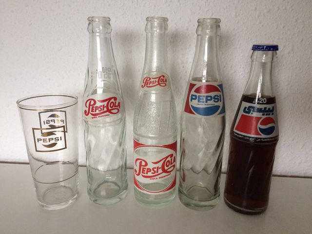 Vecchie bottiglie Pepsi