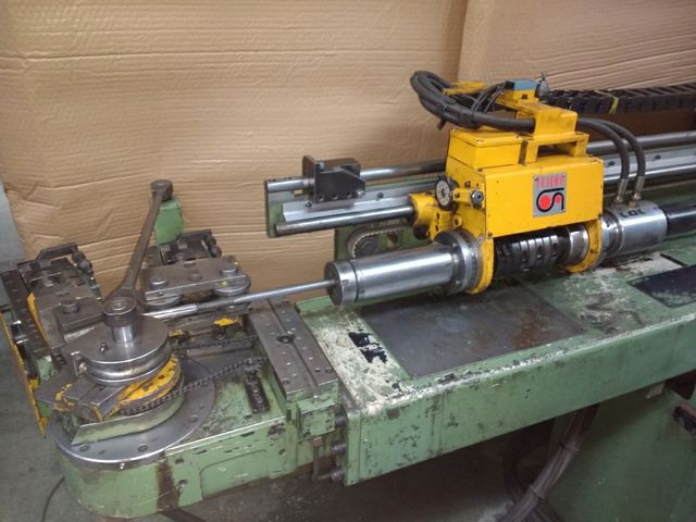 Curvadora de tubos profesional