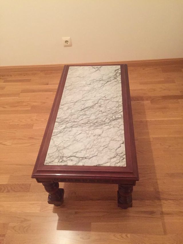Mueble dormitorio y mesa de segunda mano por 250 € en Leganés en WALLAPOP