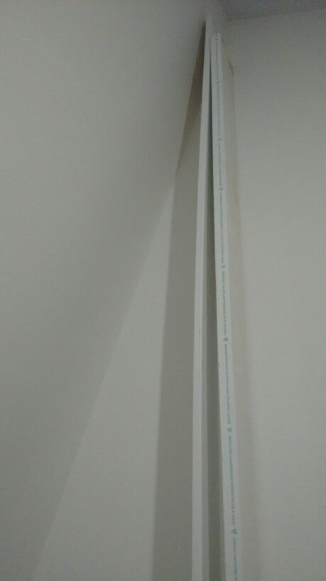 LISTÓN BLANCOS DE MADERA NUEVO SIN USAR