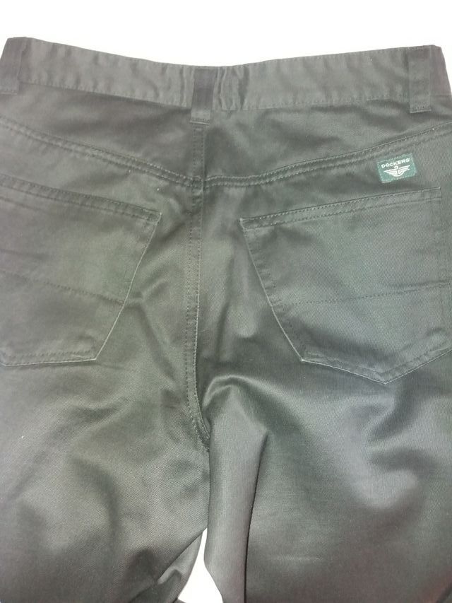Pantalones Dockers