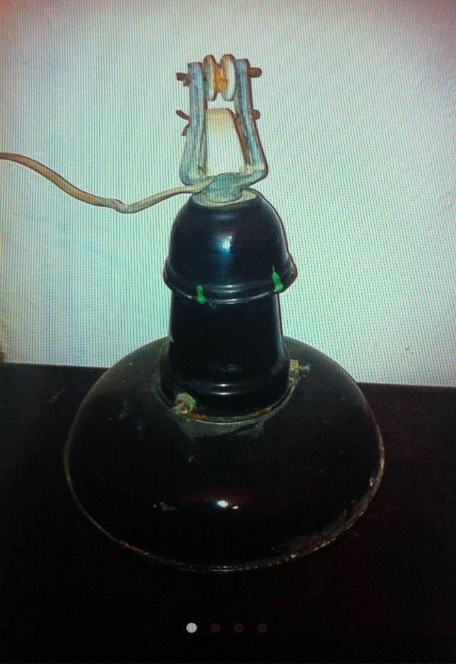 Lampara Industrial de segunda mano por 75 EUR en Baeza en WALLAPOP