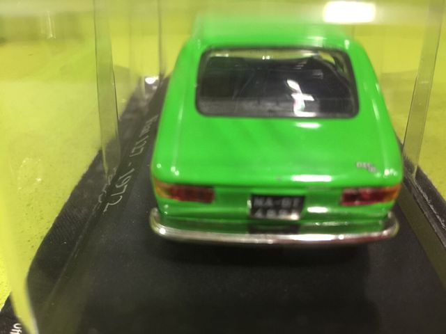 Coche juguete fiat 127 1972 escala 1/43