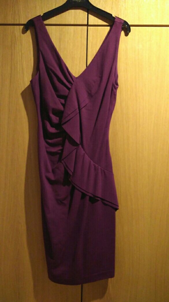 Abito elasticizzato bordeaux Hoss Intropia taglia 38