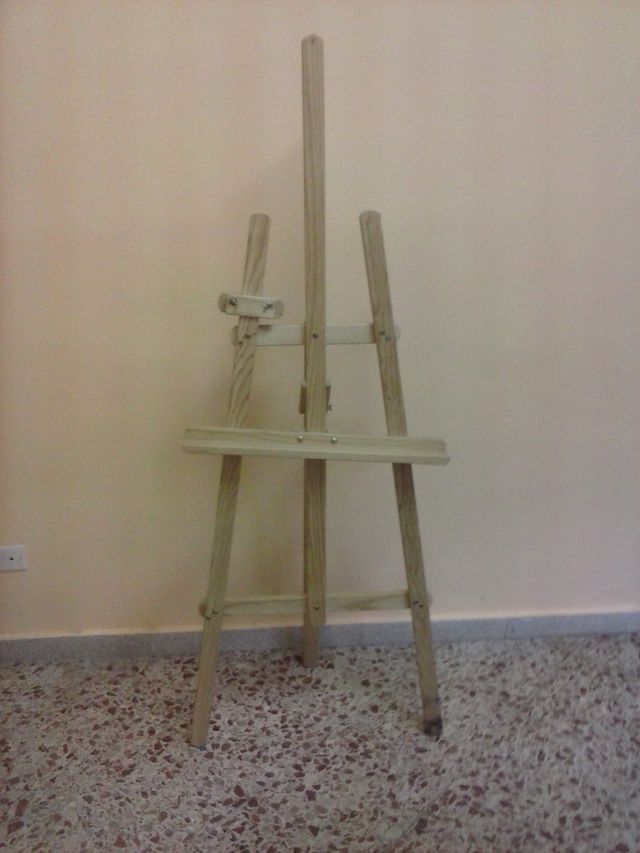 Trueco caballete de pintor