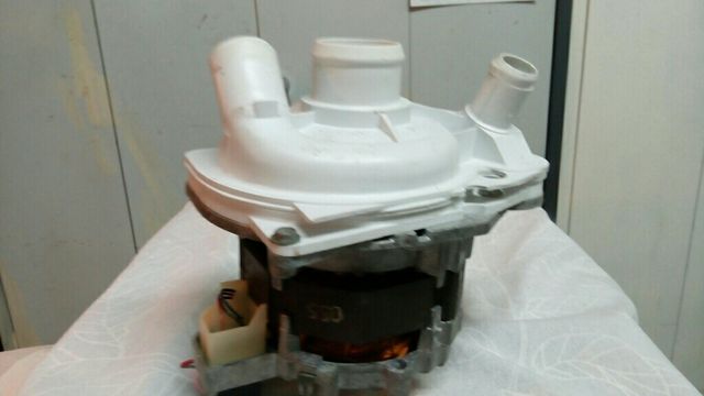 bomba Sigma para lavaplatos 220V
