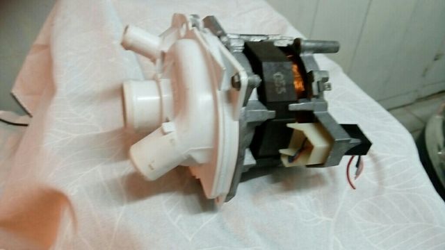 bomba Sigma para lavaplatos 220V