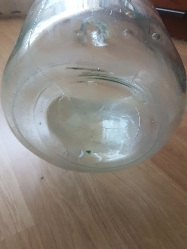 botella artesana de bodega