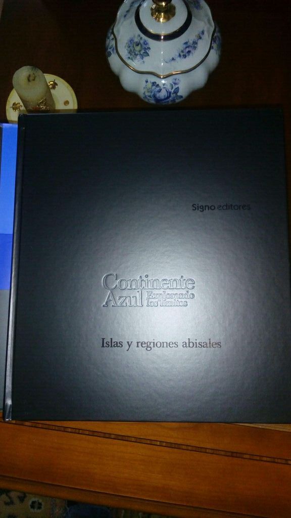 Enciclopedia "Continente Azul.Explorando los limit