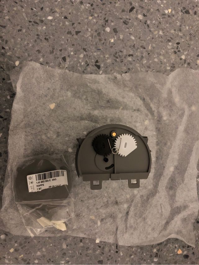 Vw golf r32 cenicero trasero...