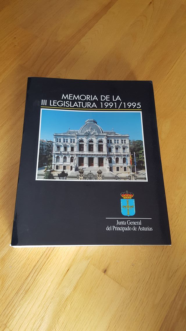 Libro Memoria 3º Legislatura Asturias
