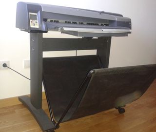 PLOTTER HP DESIGNJET 130NR de segunda mano por 1.200 EUR en Zaragoza en  WALLAPOP