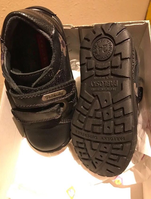 Zapatos niña Pablosky de piel nuevos a estrenar 