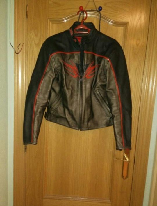 chaqueta/pantalón de cuero para chica Dainase42