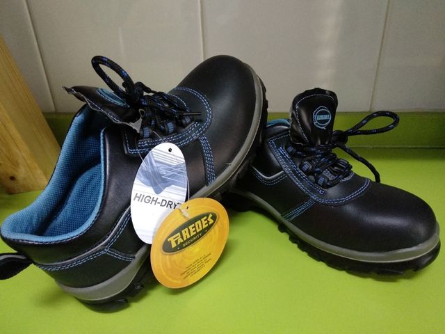 zapatos de trabajo
