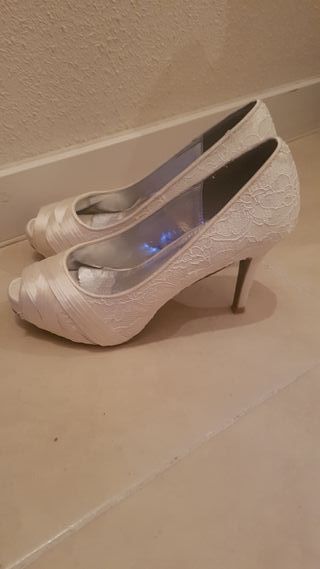 zapatos de novia de segunda mano en alcorcón en wallapop
