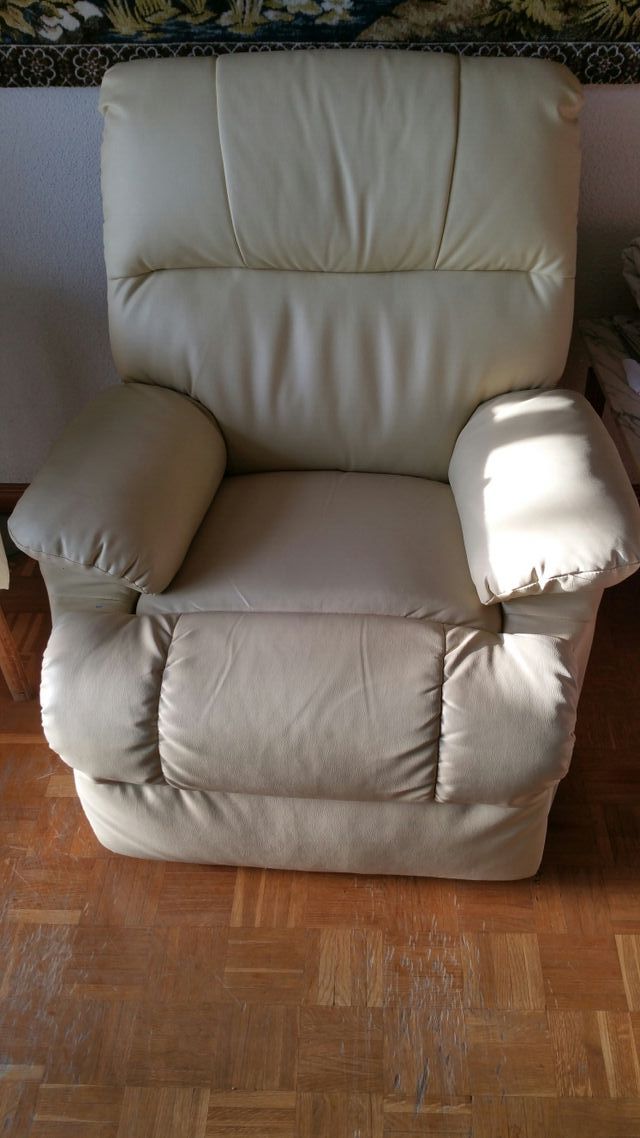 Sillón de segunda mano por 140 € en León en WALLAPOP