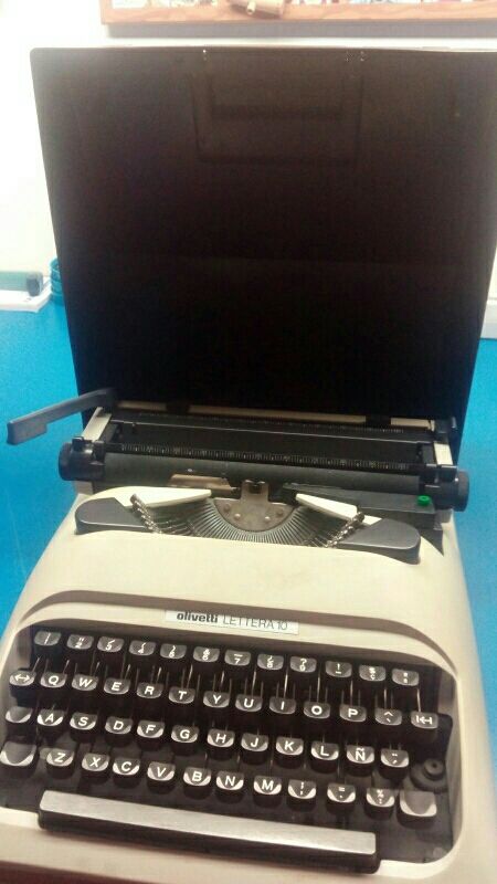 Macchina da scrivere