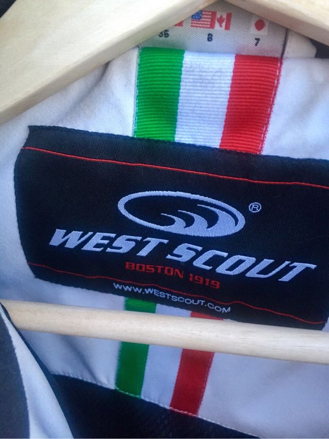 Anorak sky West Scout