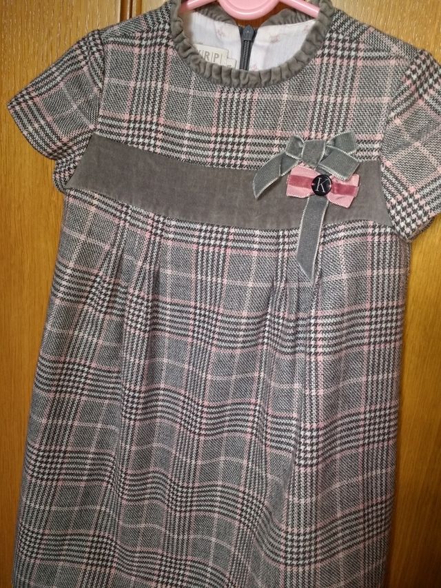 vestido de Nanos talla 4_5 años.