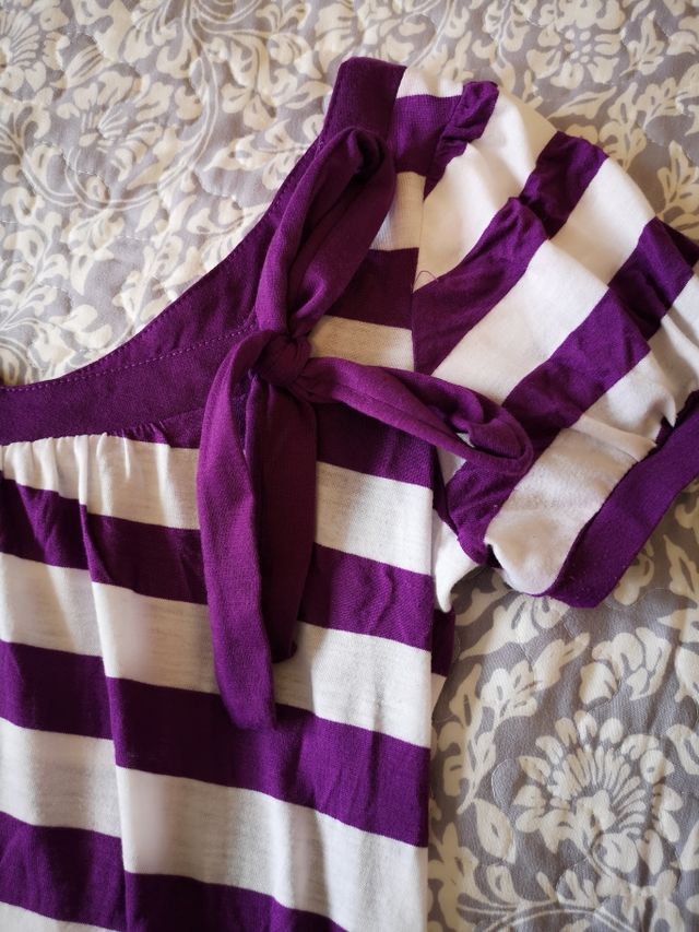 Top Rayas blanco y morado. Talla M