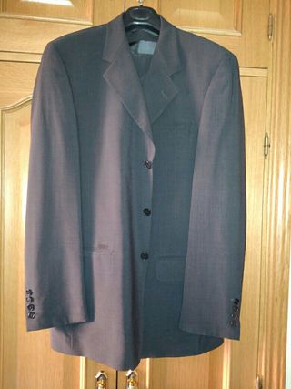 Abrigo Zara negro de segunda mano en Coslada en WALLAPOP Abrigo Zara negro de segunda mano en Coslada en WALLAPOP