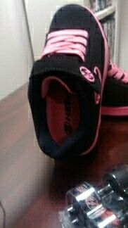 Patines ruedas Heel nuevos, talla 30