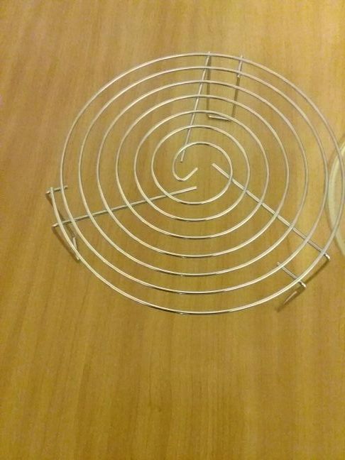 Rejilla microondas de 22,5 cm sin estrenar