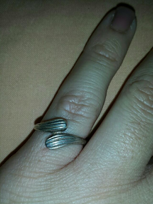 Anillo de plata