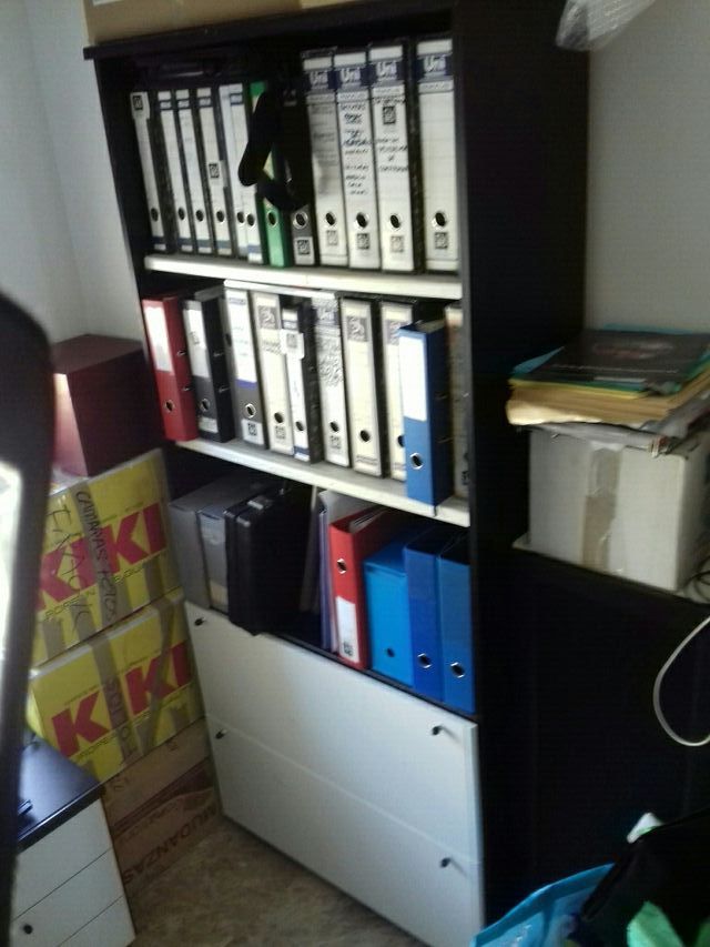 Mueble archivador oficina de segunda mano por 110 € en Playa de Sant