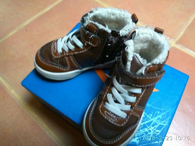 Botas H&M niño N°18-19