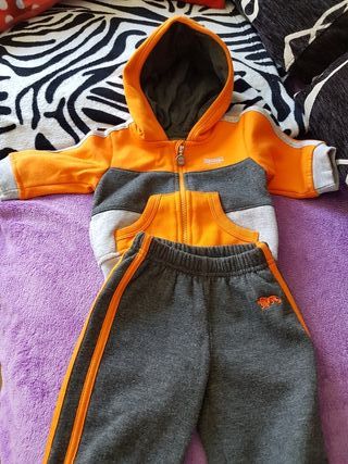 Chandal niño Lonsdale 3-6 meses de segunda mano por 15 EUR en Oviedo en  WALLAPOP
