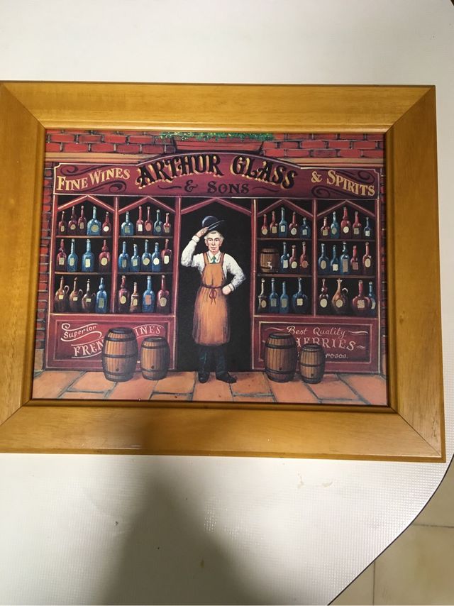 Dos cuadros  marco madera