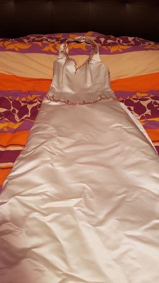 vestido de novia de marca de segunda mano en la provincia de